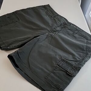 Sonoma cargo style bermuda shorts